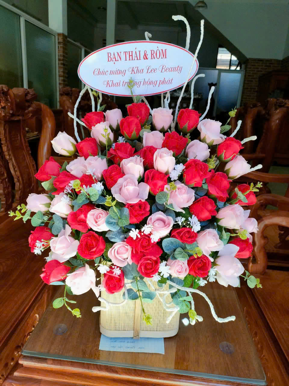 Giỏ hoa sáp khai trương
