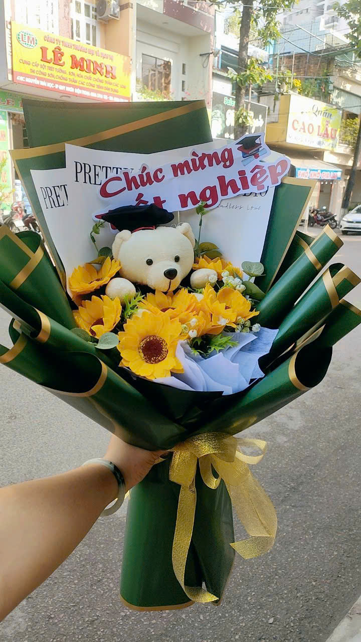 Bó hoa sáp mừng tốt nghiệp Bó hoa sáp mừng tốt nghiệp